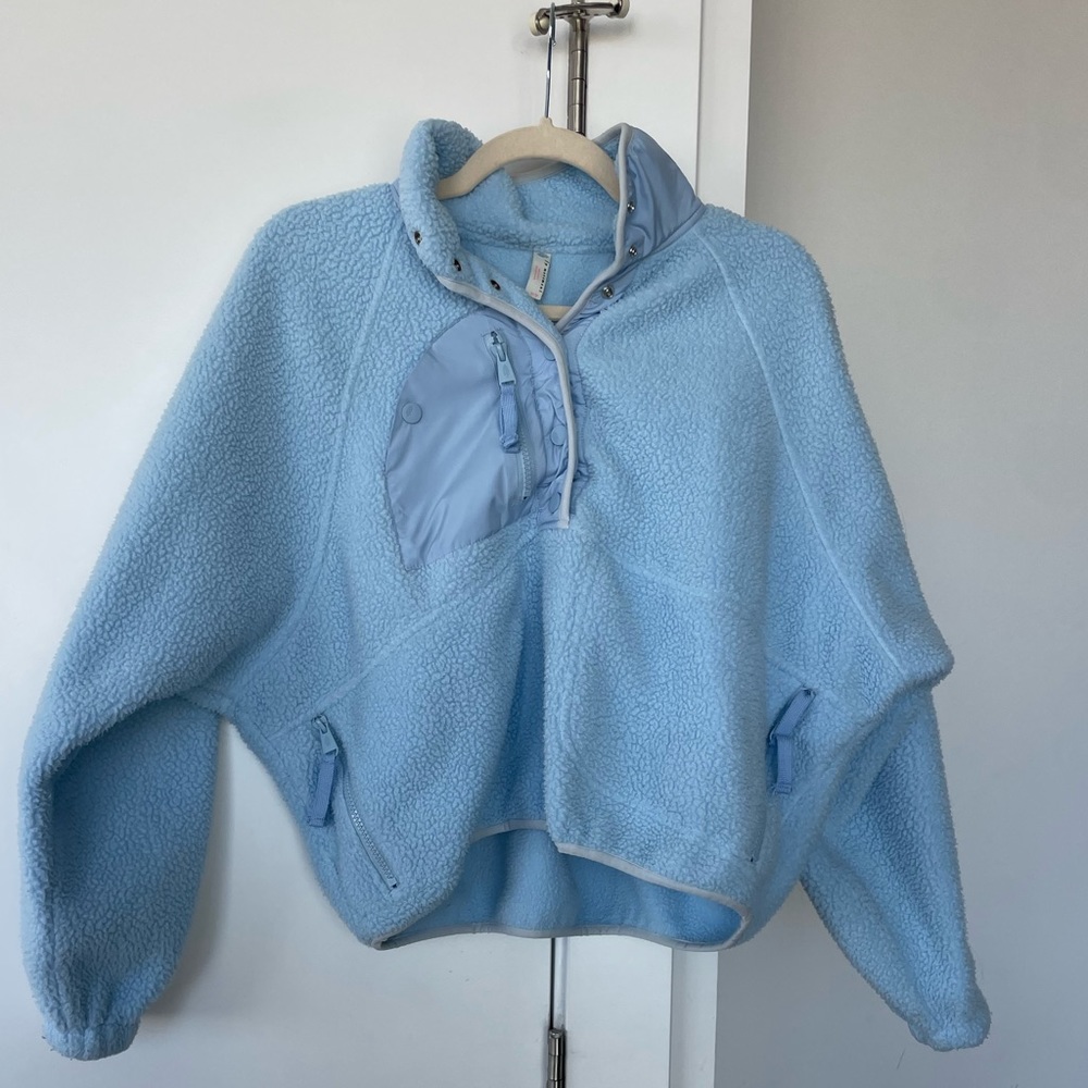 Free People Hit The Slopes Light Blue Fleece Pullover - Women’s size xs